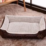 Wasbare gevoerde pluche hondenmand