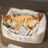 Wasbare gevoerde pluche hondenmand