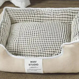 Wasbare gevoerde pluche hondenmand