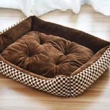 Wasbare gevoerde pluche hondenmand